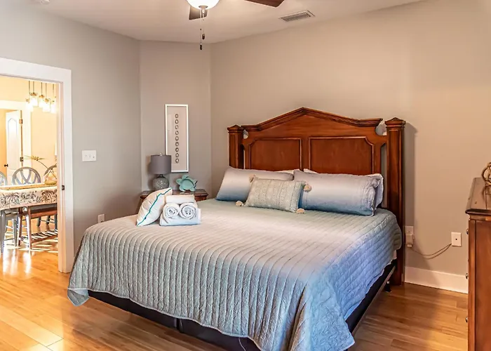 4005 Rookery 3 Sea Story With 2 Pools Access And Lots Of Amenities